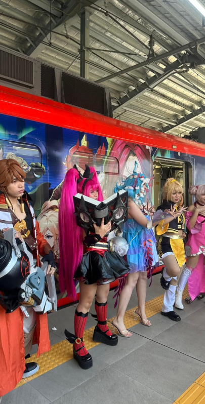 HOK Cosplay Activation at LRT Station