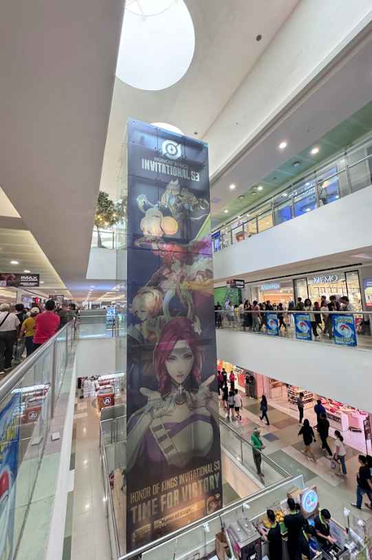 HOK Invitational S3 Mall Column Banners