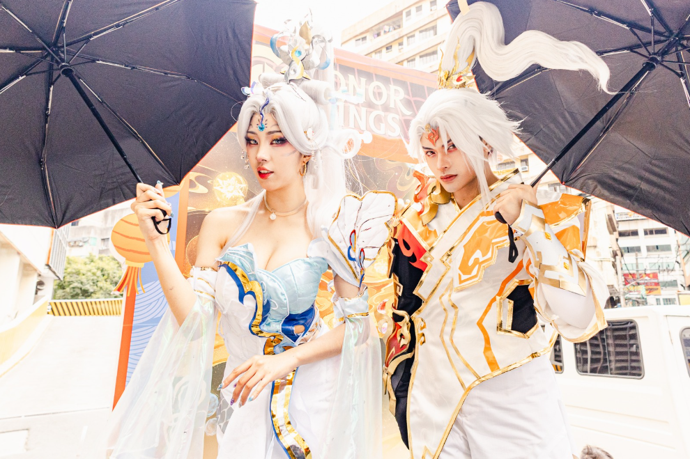 HOK Cosplayers at Community Event